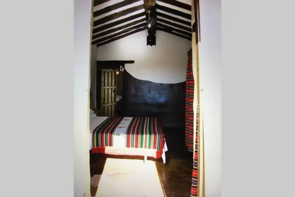 Villa Orozca Farmhouse Lagoon Pool With Retro Hot Tub And Wi-Fi Montefrio
